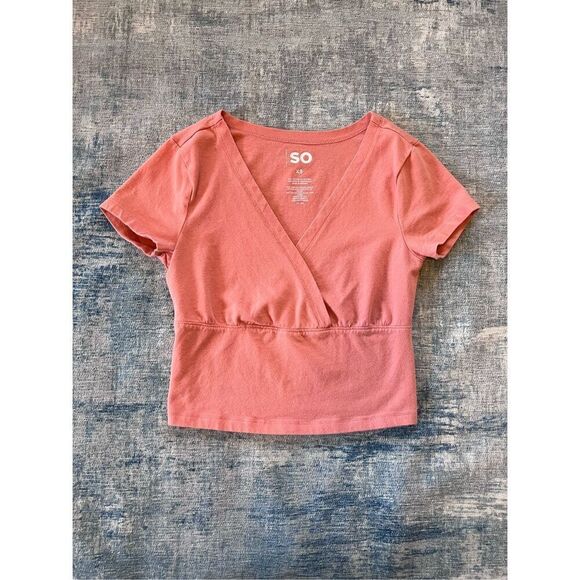 SO Peach Pink Short Sleeve Faux Wrap Front Crop Top XS - Picture 1 of 4